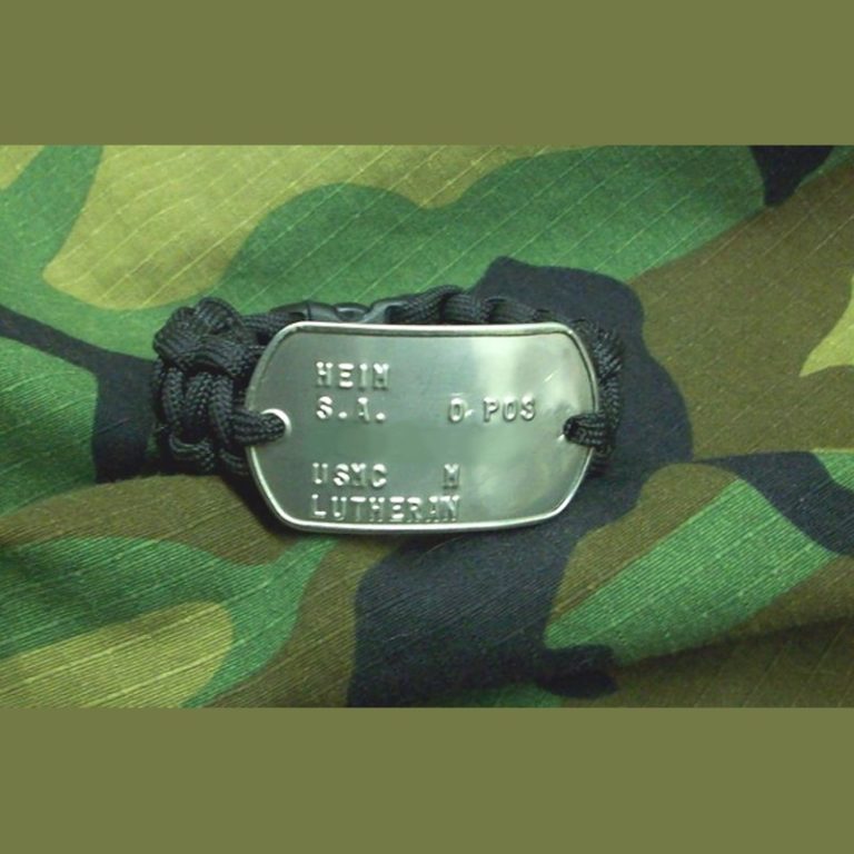 Use Your Own Dog Tag Military Paracord Bracelet